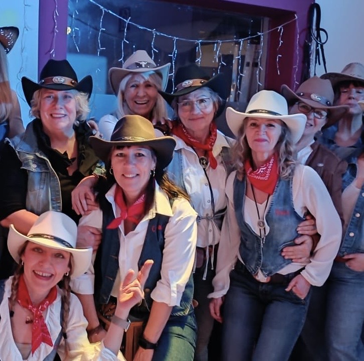 Boot Bandits Line Dance in Langenfeld. Country Linedance, immer montags und donnerstags in der Hubertushalle in Langenfeld. Anfänger und Fortgeschrittene willkommen.